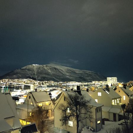 Central Apartament (Adults Only) Tromsø Extérieur photo